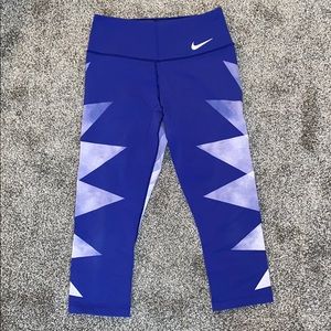 Nike Dri-Fit Cropped Leggings